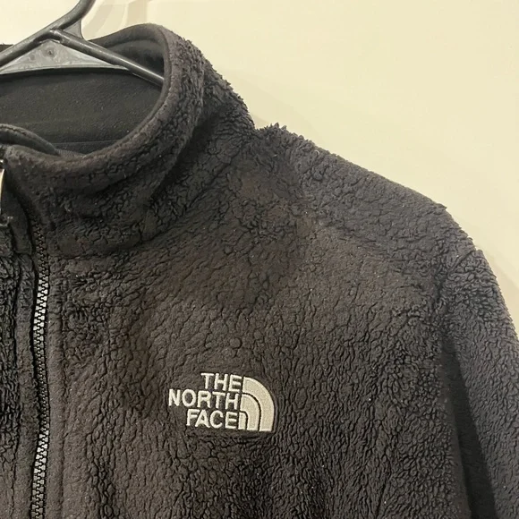 Women’s The North Face Fleece Jacket - Picture 2 of 6